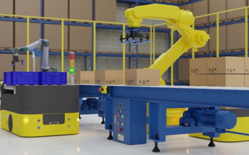 Automation – Robotics -2004090857 Robotic arm in warehouse